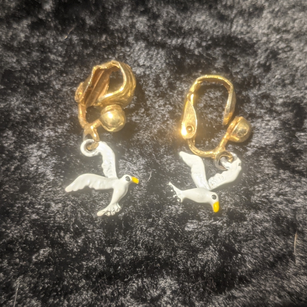 Vintage Seagull Clip-On Earrings